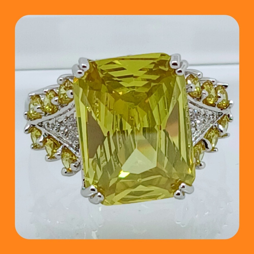 Vintage 1990s Yellow Emerald Cut Statement Ring 925 Sterling Silver Size 10 NOS